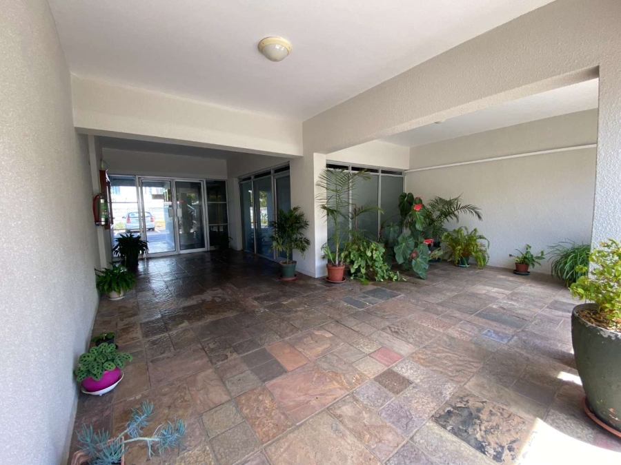 2 Bedroom Property for Sale in Plumstead Western Cape